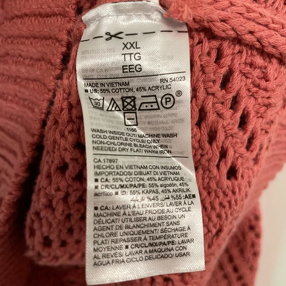 Old Navy Pointelle Boat-Neck Lightweight Sweater - Picture 8 of 11